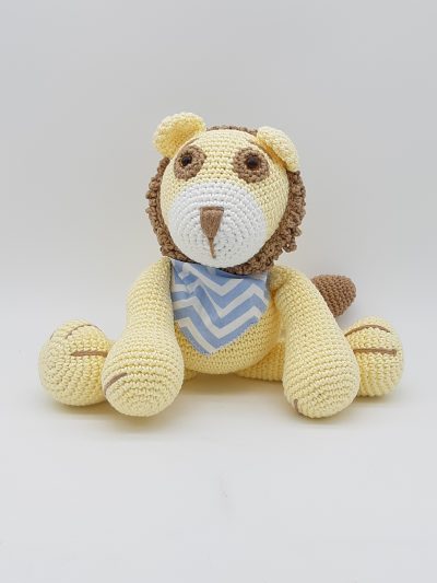 Leãozinho Amigurumi de bandana