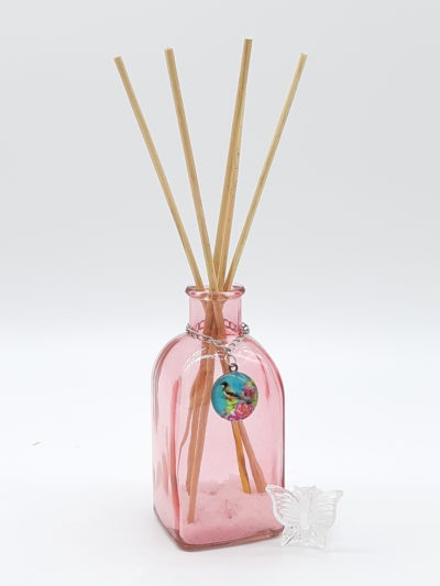 Garrafa decorativa em vidro com tampa borboleta - rosa