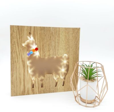 Placa decorativa em led, madeira clara - Lhama - Image 2